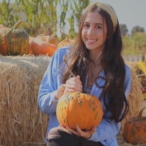 Meet your Posher, Erin